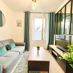 Centre - Luxueux - Nouveau-wifi Fibre , Lorient France