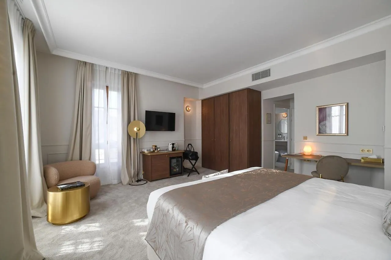 Grand Hotel Du Parc - Teritoria Aix-les-Bains 4*,  Frankrig