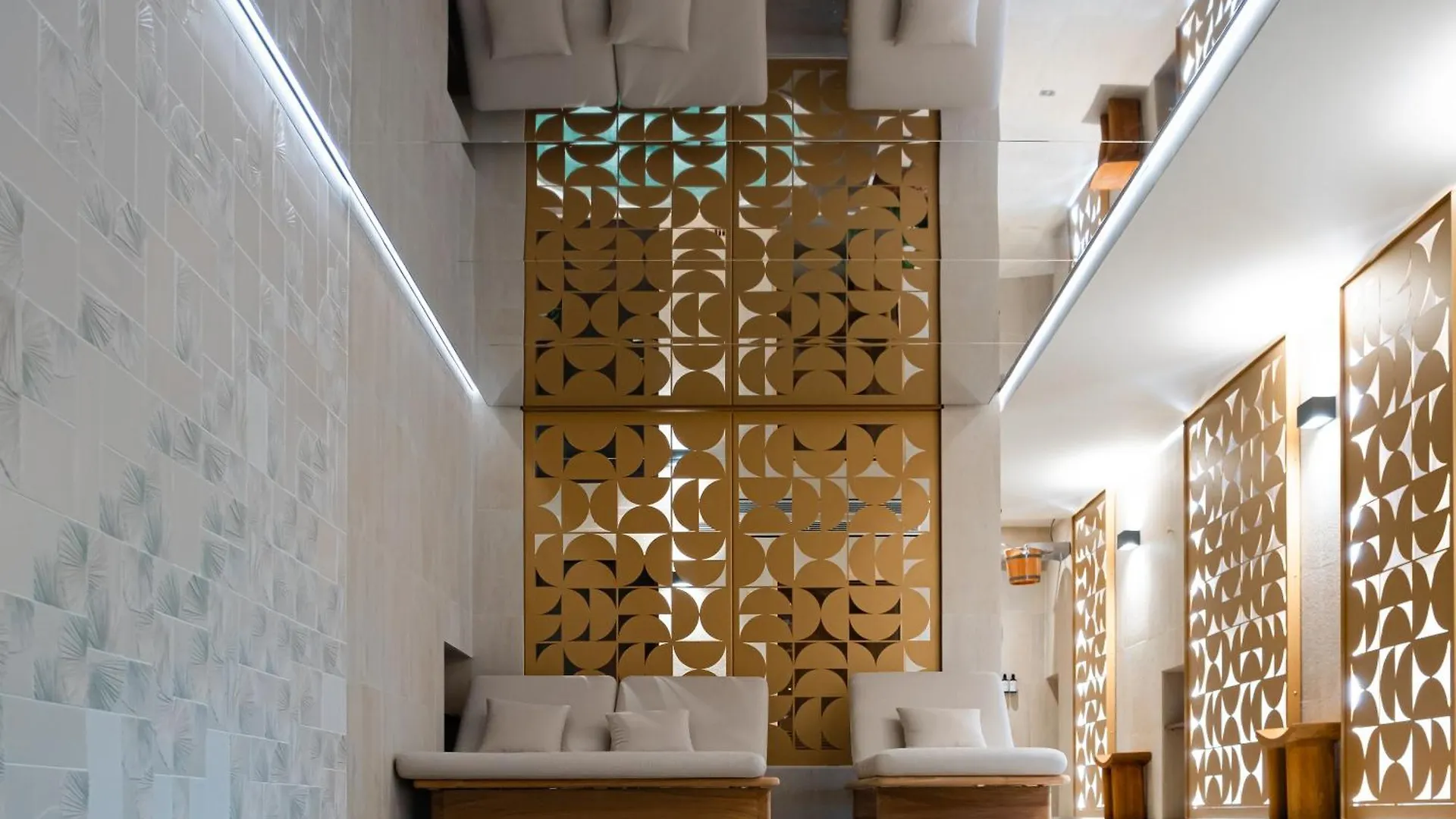 Grand Hotel Du Parc - Teritoria Aix-les-Bains
